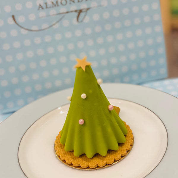 Christmas Tree Petit Gâteaux