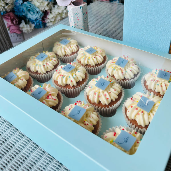 Box of 12 Vanilla Cupcakes